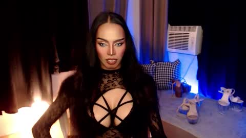 HAPPY BIRTHDAY MISTRESS MADRIANA online show from December 15, 2025, 11:47 am