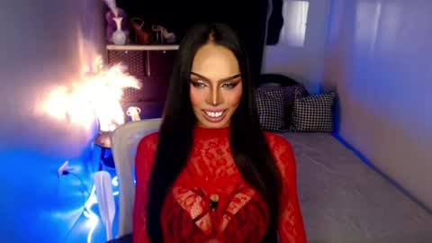 Snapshot of darksoul_mistress chatting on June 18, 2026, 5:08 am HAPPY BIRTHDAY MISTRESS MADRIANA online show from June 18, 2026, 5:08 am