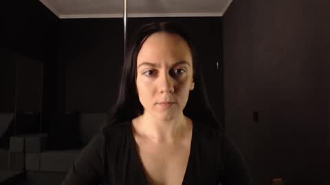 darkspark_ online show from September 30, 2025, 8:08 am