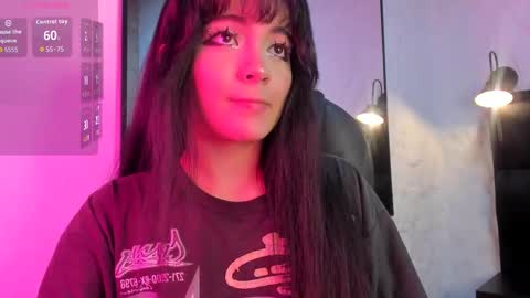 Darky Doll online show from November 12, 2025, 8:19 pm