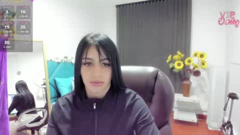 Snapshot of darling_spoiled chatting on July 25, 2026, 9:40 am darling online show from July 25, 2026, 9:40 am