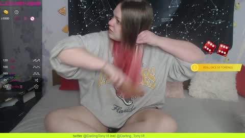 Snapshot of darling_tony18 chatting on December 20, 2024, 3:00 pm darling_tony18 online show from December 20, 2024, 3:00 pm