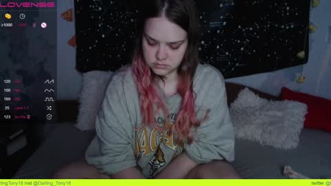 Snapshot of darling_tony18 chatting on February 1, 2025, 10:55 pm darling_tony18 online show from February 1, 2025, 10:55 pm