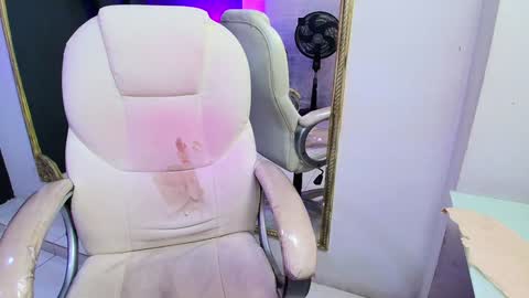 Darling online show from January 18, 2025, 3:49 pm