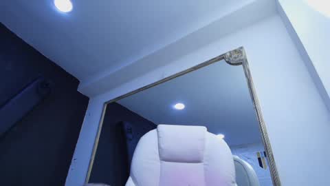 Darling online show from January 22, 2025, 1:21 pm