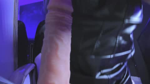 Darling online show from January 30, 2025, 3:51 pm