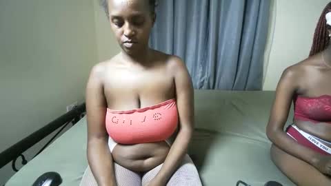 Snapshot of darlqueen chatting on February 6, 2026, 6:44 pm darlqueen online show from February 6, 2026, 6:44 pm