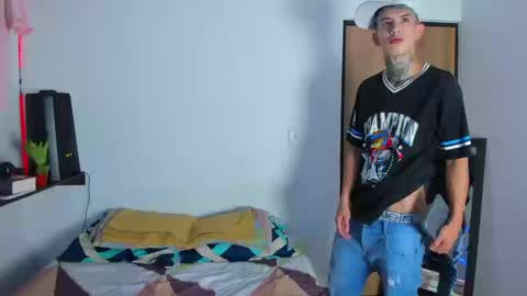 Snapshot of darwin_ggh chatting on March 13, 2026, 12:17 am darwin_ggh online show from March 13, 2026, 12:17 am