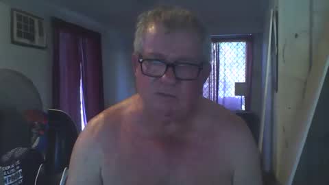 darwincock online show from January 25, 2025, 10:39 pm