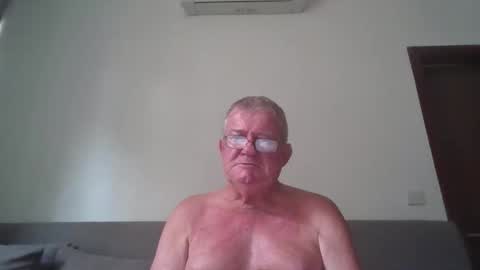 darwincock online show from May 17, 2026, 2:53 am