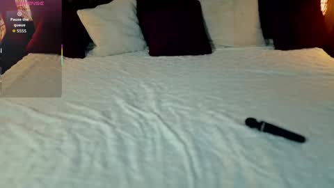 Snapshot of daryana_gray chatting on April 14, 2026, 6:41 am daryana_gray online show from April 14, 2026, 6:41 am