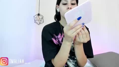 Snapshot of dasha_b chatting on October 5, 2025, 7:56 pm Dasha online show from October 5, 2025, 7:56 pm