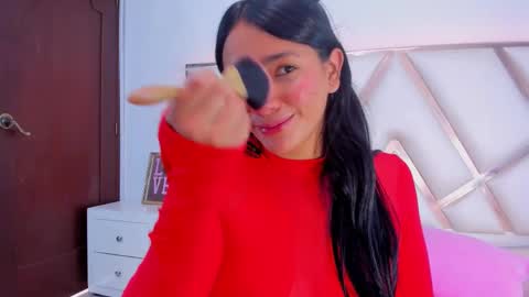 Snapshot of dashafoxxx chatting on October 1, 2025, 12:44 pm Dasha Foxxx online show from October 1, 2025, 12:44 pm