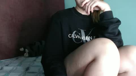 Dafne online show from February 18, 2025, 3:42 am