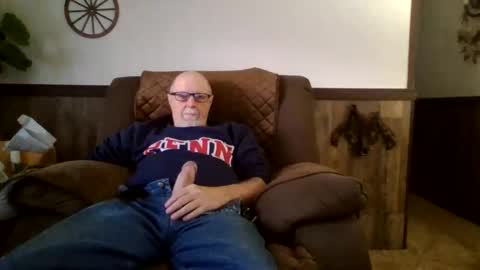 dave571960 online show from November 3, 2025, 11:55 am