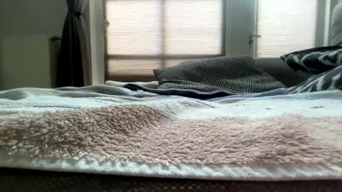 dave76b online show from February 16, 2025, 3:27 pm