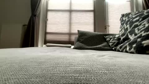 dave76b online show from February 22, 2025, 12:51 pm