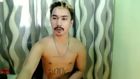 Snapshot of dave_cummers chatting on June 25, 2026, 1:49 am DAVE online show from June 25, 2026, 1:49 am