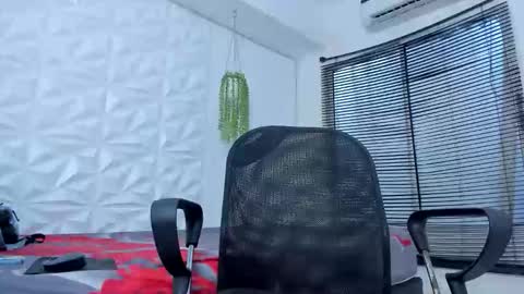 dave online show from September 13, 2025, 12:49 pm