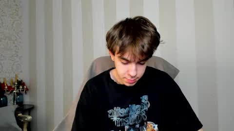 Snapshot of davebevy chatting on May 16, 2026, 5:48 am Dave online show from May 16, 2026, 5:48 am