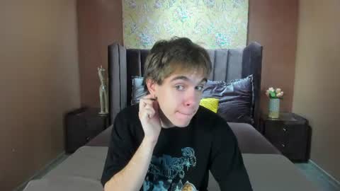 Snapshot of davebevy chatting on June 11, 2026, 7:45 pm Dave online show from June 11, 2026, 7:45 pm