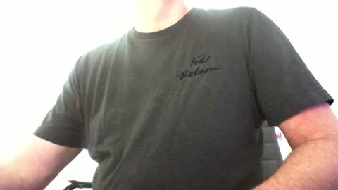 davesu12345 online show from November 12, 2025, 9:10 am