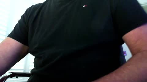 davesu12345 online show from December 4, 2025, 8:56 am