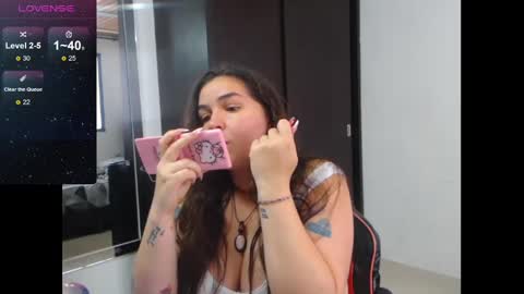 daviana online show from November 11, 2025, 12:16 pm