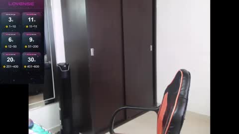 daviana online show from December 5, 2025, 1:09 pm