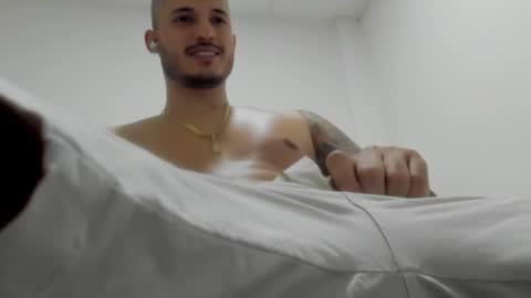 Snapshot of david__ox chatting on December 10, 2024, 11:30 pm david__ox online show from December 10, 2024, 11:30 pm