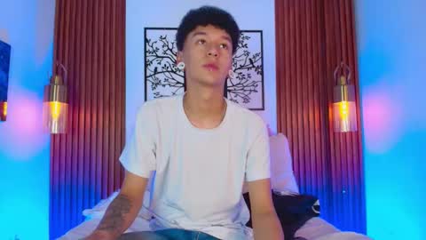 Snapshot of david_banks_ chatting on February 2, 2026, 12:37 pm David online show from February 2, 2026, 12:37 pm