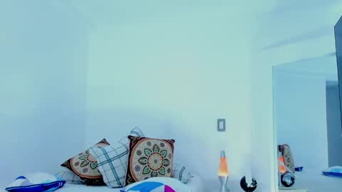 Hey im David that loves to explore and speak their fantasies. Very open talktative and nice. Feel free to chat with me online show from December 22, 2025, 11:29 am