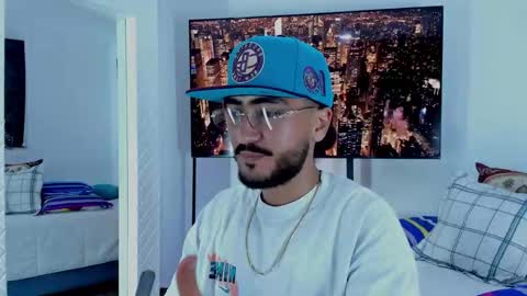 Hey im David that loves to explore and speak their fantasies. Very open talktative and nice. Feel free to chat with me online show from March 8, 2026, 2:04 am