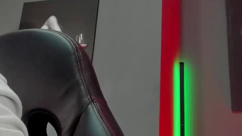 David Jons online show from November 13, 2025, 11:03 pm