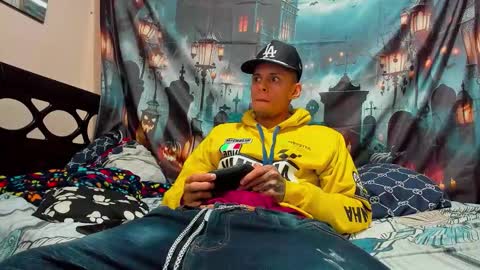 David online show from November 9, 2025, 11:47 pm