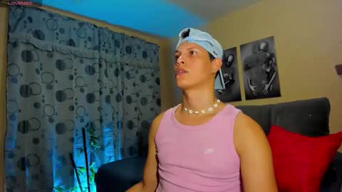 David Neill online show from December 16, 2025, 9:09 pm