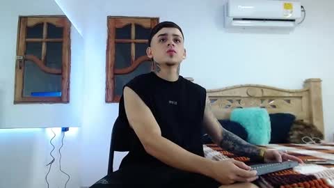 luis online show from November 19, 2025, 8:03 am