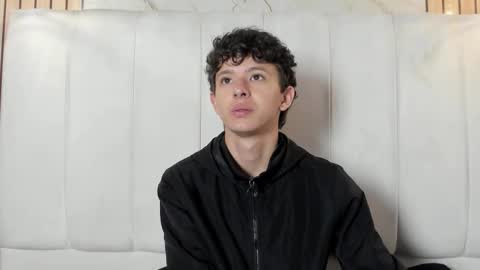 Snapshot of david_roy_ chatting on February 23, 2026, 12:57 pm Roy online show from February 23, 2026, 12:57 pm