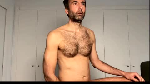 Snapshot of david_spanish chatting on January 19, 2025, 7:46 am David Cock online show from January 19, 2025, 7:46 am