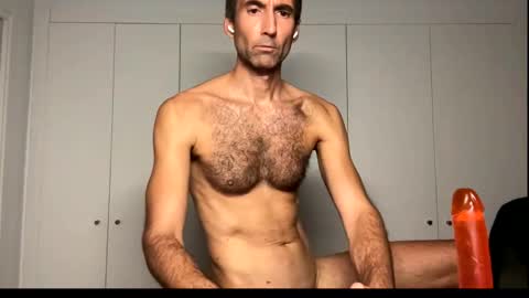 Snapshot of david_spanish chatting on October 14, 2025, 5:36 pm David Cock online show from October 14, 2025, 5:36 pm