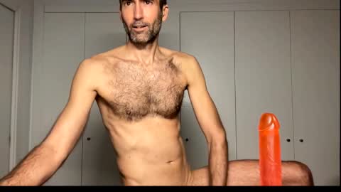 Snapshot of david_spanish chatting on December 14, 2025, 5:18 pm David Cock online show from December 14, 2025, 5:18 pm