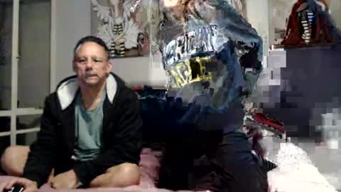 Snapshot of davidstong_cam chatting on July 3, 2026, 9:21 pm Davidstrong cam online show from July 3, 2026, 9:21 pm