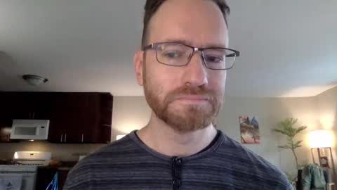 Snapshot of davidwilcox1982 chatting on January 16, 2026, 4:11 pm Dave online show from January 16, 2026, 4:11 pm