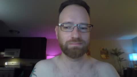 Snapshot of davidwilcox1982 chatting on March 22, 2026, 5:33 am Dave online show from March 22, 2026, 5:33 am