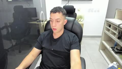 Davinson online show from April 4, 2026, 6:22 am