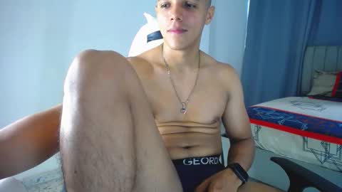 Snapshot of davisito7 chatting on November 23, 2025, 9:36 pm David Angel online show from November 23, 2025, 9:36 pm