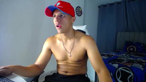 Snapshot of davisito7 chatting on January 12, 2026, 5:45 am David Angel online show from January 12, 2026, 5:45 am