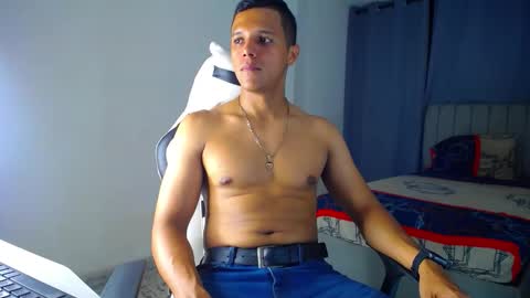 Snapshot of davisito7 chatting on February 9, 2026, 4:27 am David Angel online show from February 9, 2026, 4:27 am