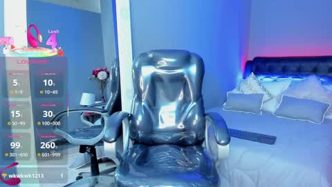 dawn_16 online show from October 2, 2025, 11:12 pm