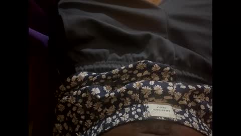 Snapshot of day_time_dricka chatting on December 3, 2025, 7:05 am day_time_dricka online show from December 3, 2025, 7:05 am